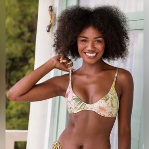 NEW! Kenny Flowers The UBUD Underwire Bikini Top Tropical Green SZ XL